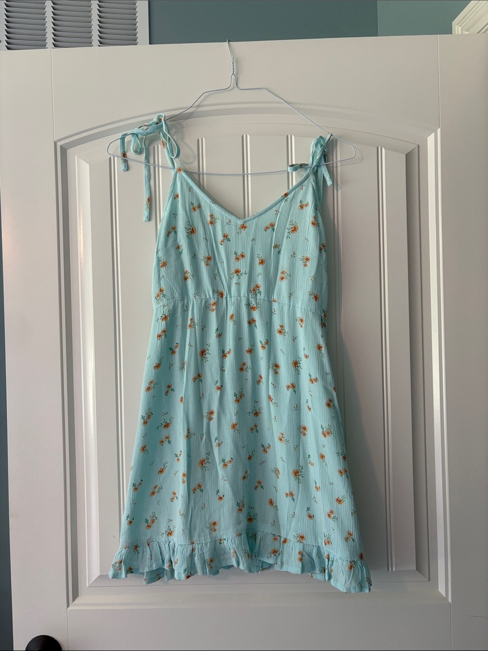 Billabong Light Aqua Floral Summer Top Sz M
